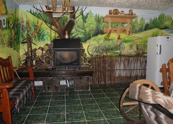 Kvitkovyi Rai Konukevi