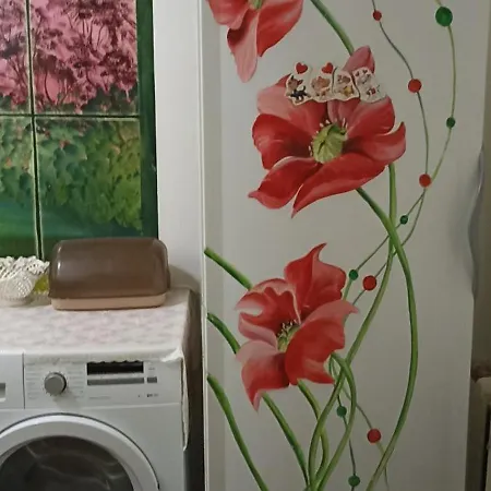 Guest house Kvitkovyi Rai з червня басейн з підігрівом 10 на 5 метрів